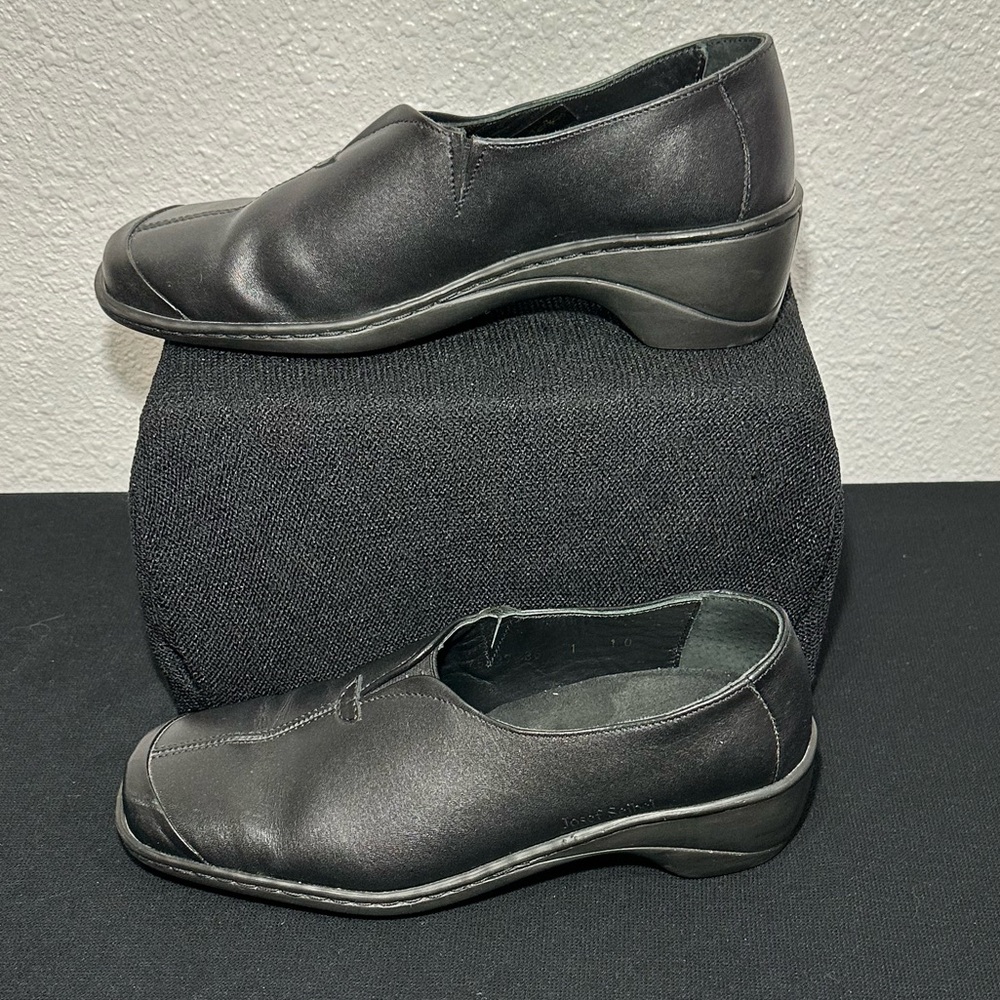 Josef Seibel dress shoes‎